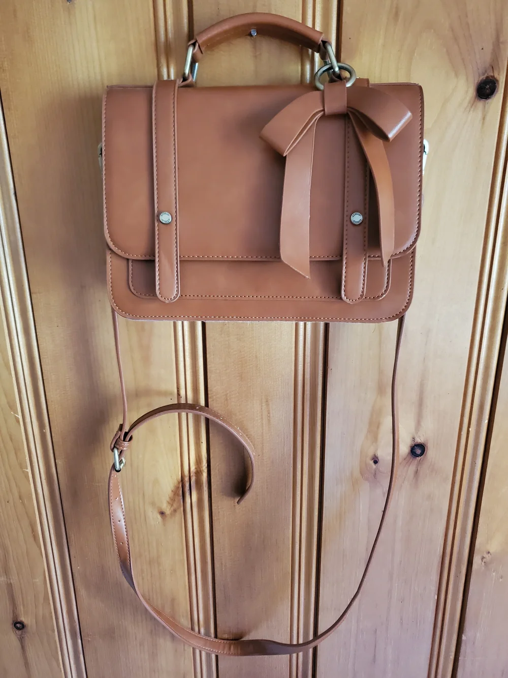 Classic Tan Satchel Handbag with Bow Accent